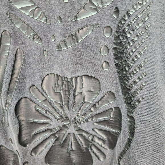 Old Navy Black Cutout Skull Graphic T-Shirt Mens XL 100% Cotton Crew Neck - Picture 4 of 6